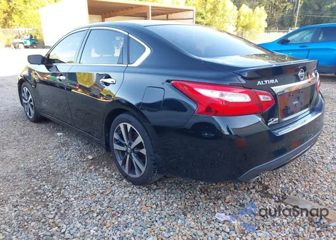 2016 Nissan Altima 3.5 Sr z USA, uszkodzony, nr VIN 1N4BL3AP1GC213065